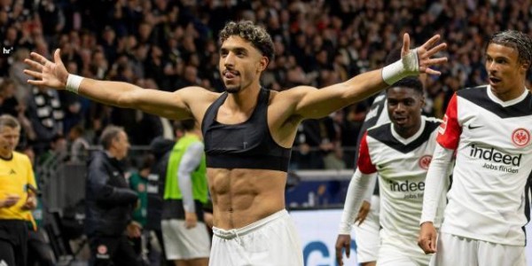 开云线上入口-拜仁的统治足球和孔帕尼的理想主义，被连场拷打了