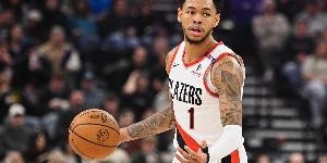 化身铁匠！安芬尼-西蒙斯外线狂打铁三分8中1 全场20中5得15分