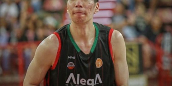 开云网站-爆发！余嘉豪留洋第二场轰17分 难阻加时1分惜败吞两连败