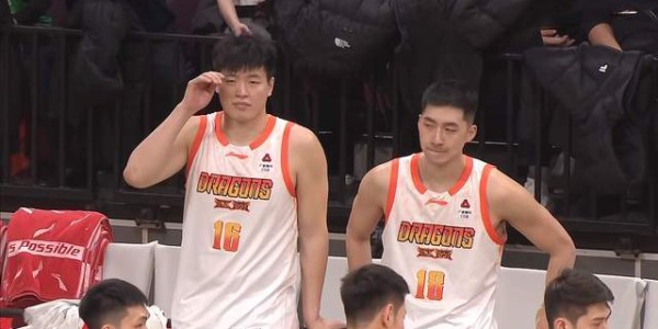 开云下载-加时赛15-2，辽宁男篮连胜收官 赵继伟16+8接管比赛 乌戈战术大师