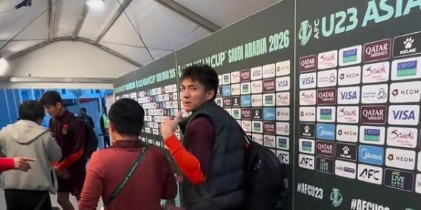 开云下载-带病出战，李昊发着烧踢满了U23国足与泰国U23的比赛