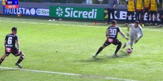 开云网站-内马尔桑托斯首秀：挨踢，被扪，突突突！