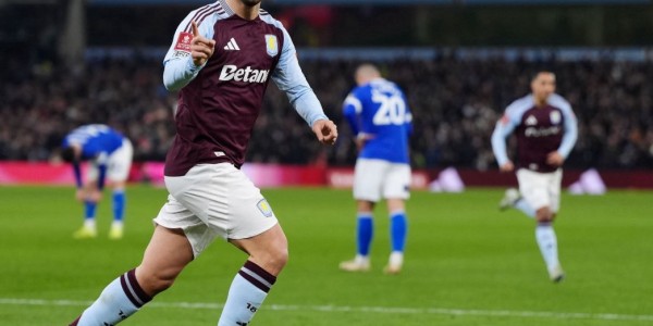 维拉与阿森西奥达成个人协议，即将向巴黎圣日耳曼提出首次正式报价